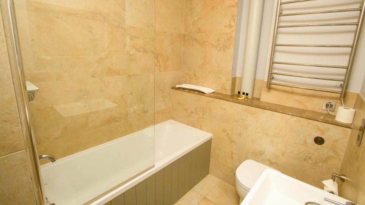The Rest Hotel リンカーン エクステリア 写真